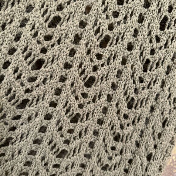 Victorias Secret Olive Green Open Knit Crochet Cold Shoulder Top Medium - Picture 5 of 5